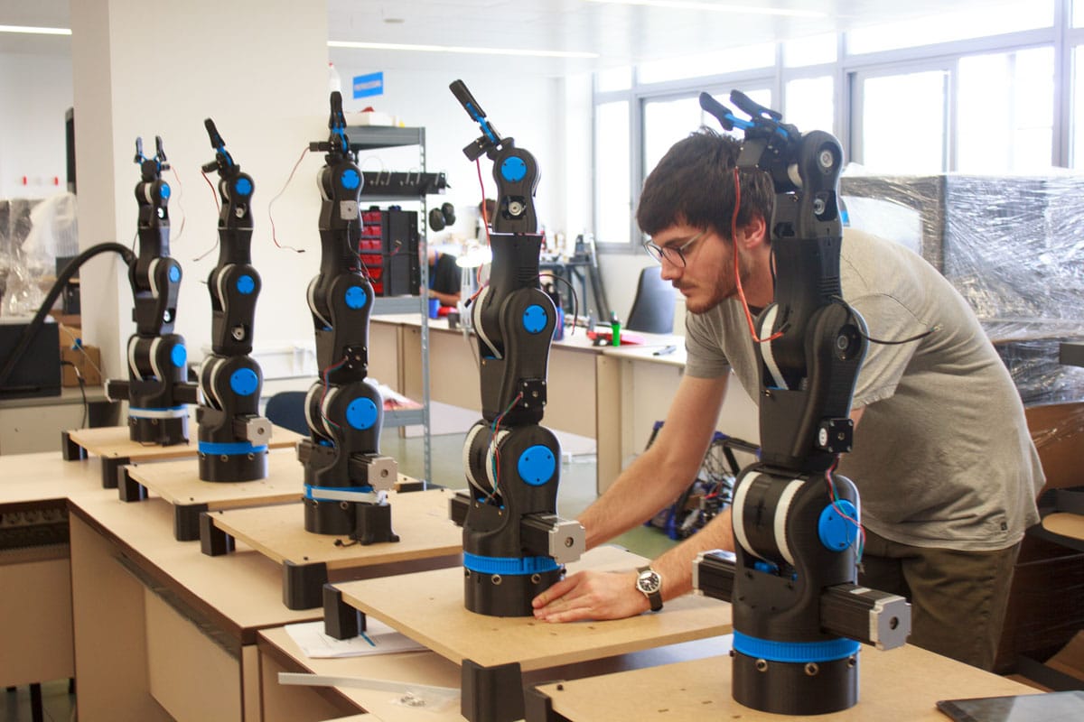 BCN3D MOVEO - ramię robota wykonane za pomocą drukarki 3D